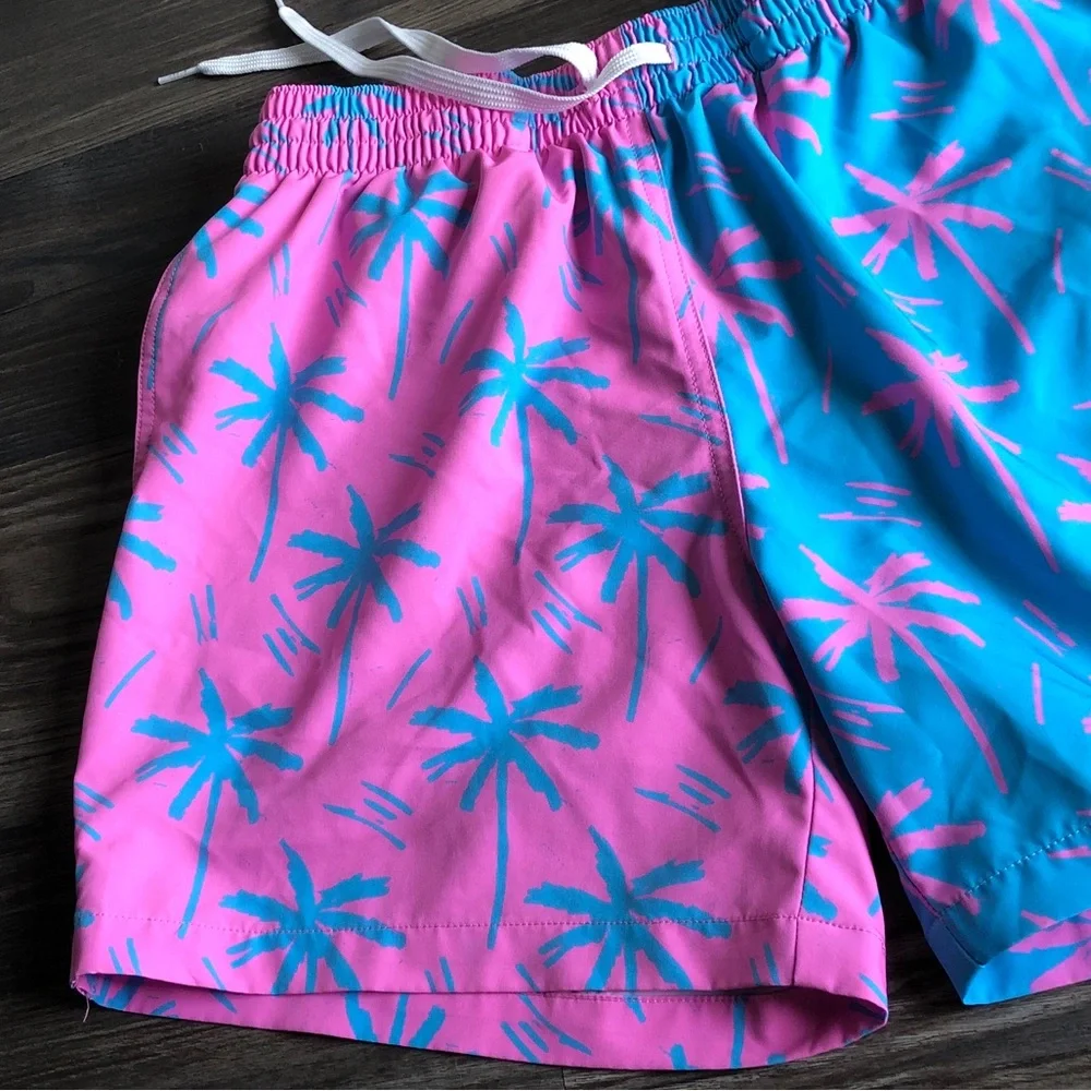 Chubbies Mens Palm Tree Print Swim Trunks Pink Blue Lined Small